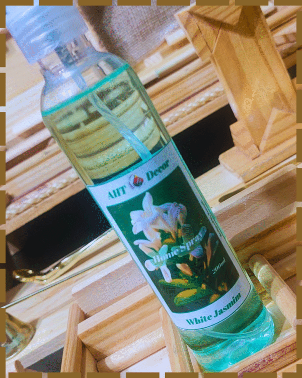 Home Spray - 200ml - Essências: Alepo, White Jasmim, Alecrim e Arruda, Brisa da Manhã - Image 4